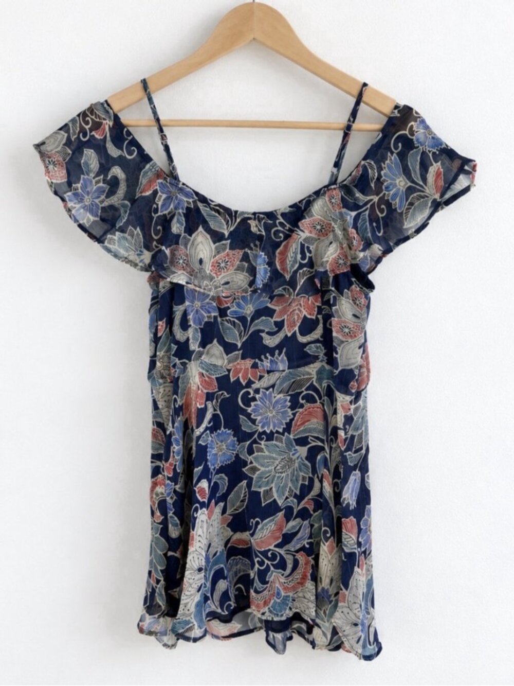 Maeve by Anthropologie Mariposa Open-Shoulder Ruffled Top Floral Navy Women’s 0 - Picture 3 of 8